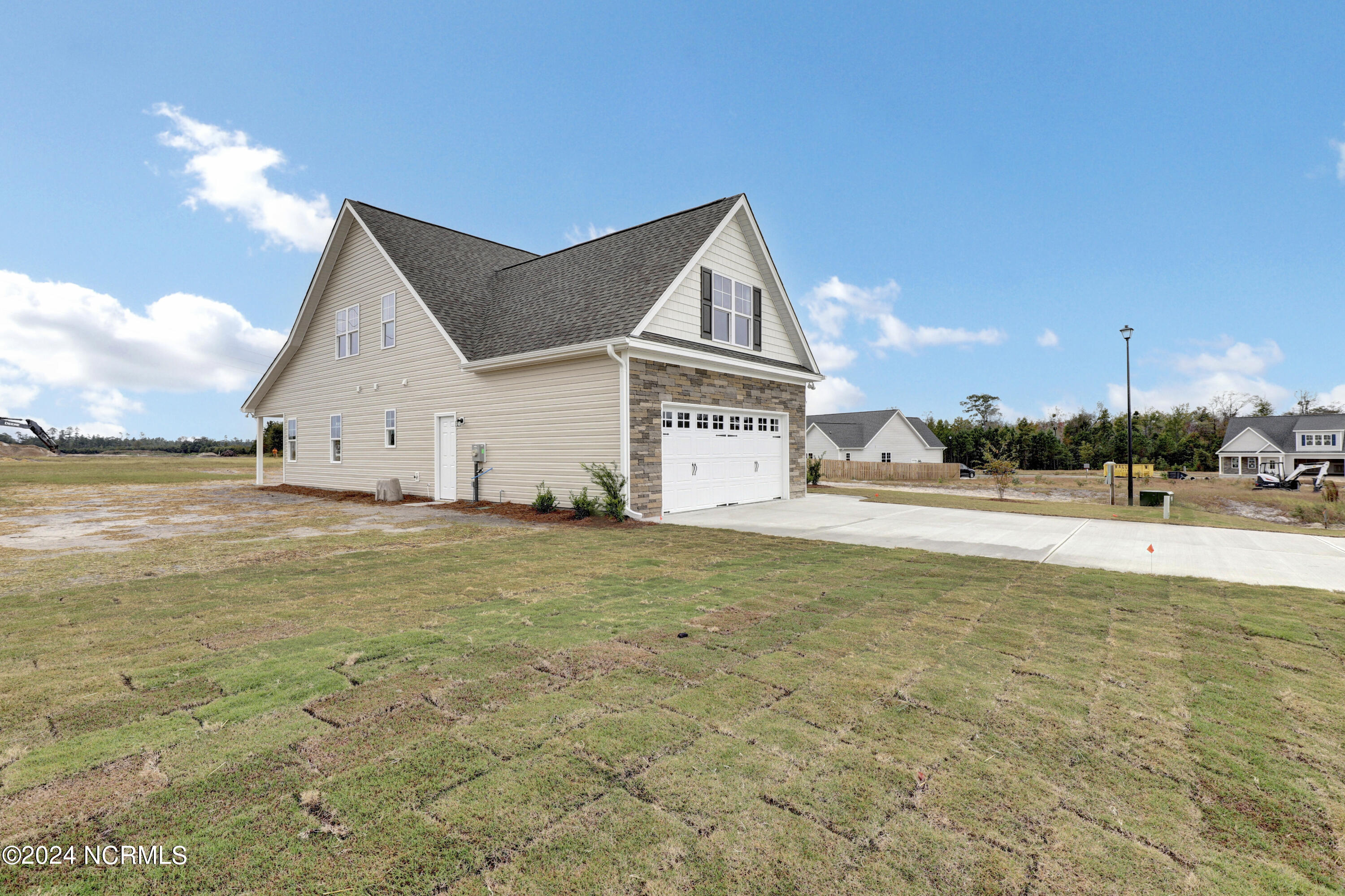 357 Talbert Drive Rocky Point, NC 28457 - Photo 3 of 37 Lot 138 Move in ready
