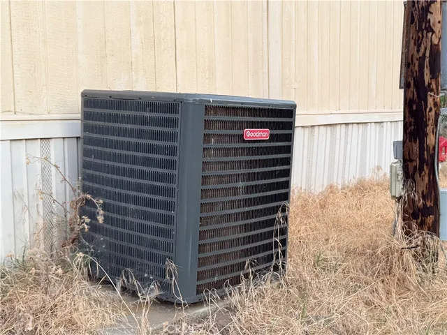 $315,000 | 33511 Sierra Drive, Unit 1/2, Lemon Cove, CA 93244