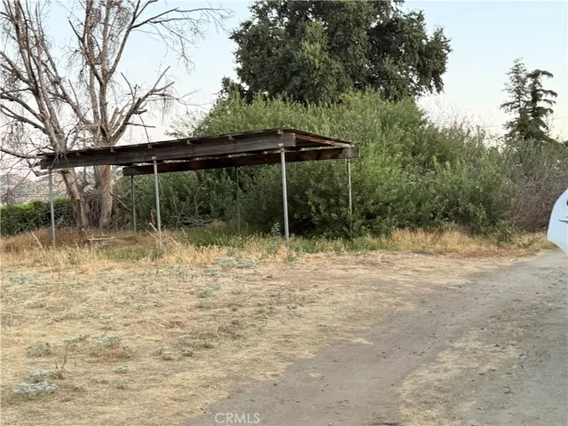 $315,000 | 33511 Sierra Drive, Unit 1/2, Lemon Cove, CA 93244