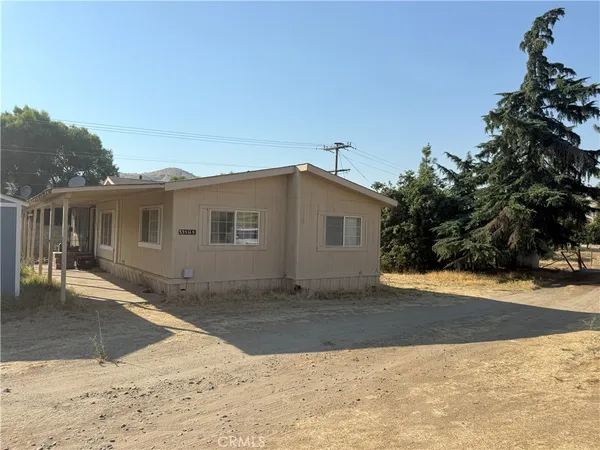$315,000 | 33511 Sierra Drive, Unit 1/2, Lemon Cove, CA 93244