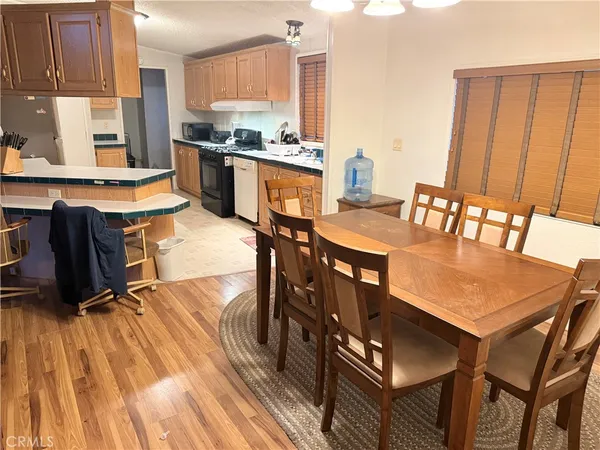 $315,000 | 33511 Sierra Drive, Unit 1/2, Lemon Cove, CA 93244
