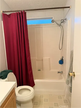$315,000 | 33511 Sierra Drive, Unit 1/2, Lemon Cove, CA 93244
