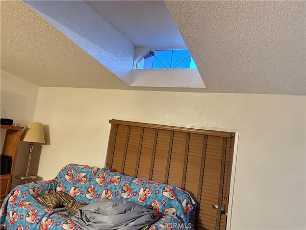 $315,000 | 33511 Sierra Drive, Unit 1/2, Lemon Cove, CA 93244