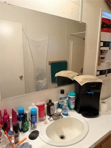 $315,000 | 33511 Sierra Drive, Unit 1/2, Lemon Cove, CA 93244