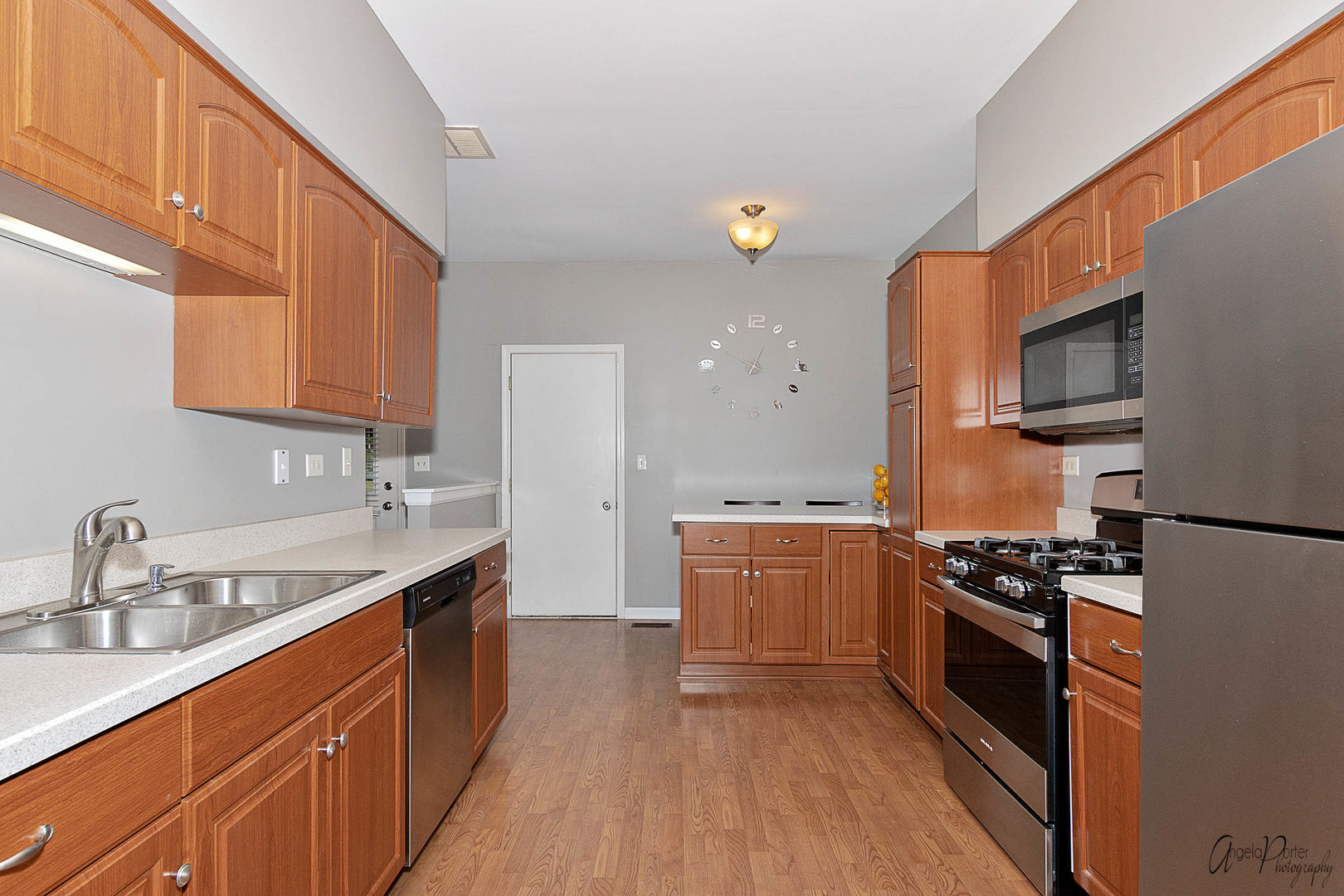 17834 Braewick Road, Unit 17834 Gurnee, IL 60031 - Photo 10 of 29