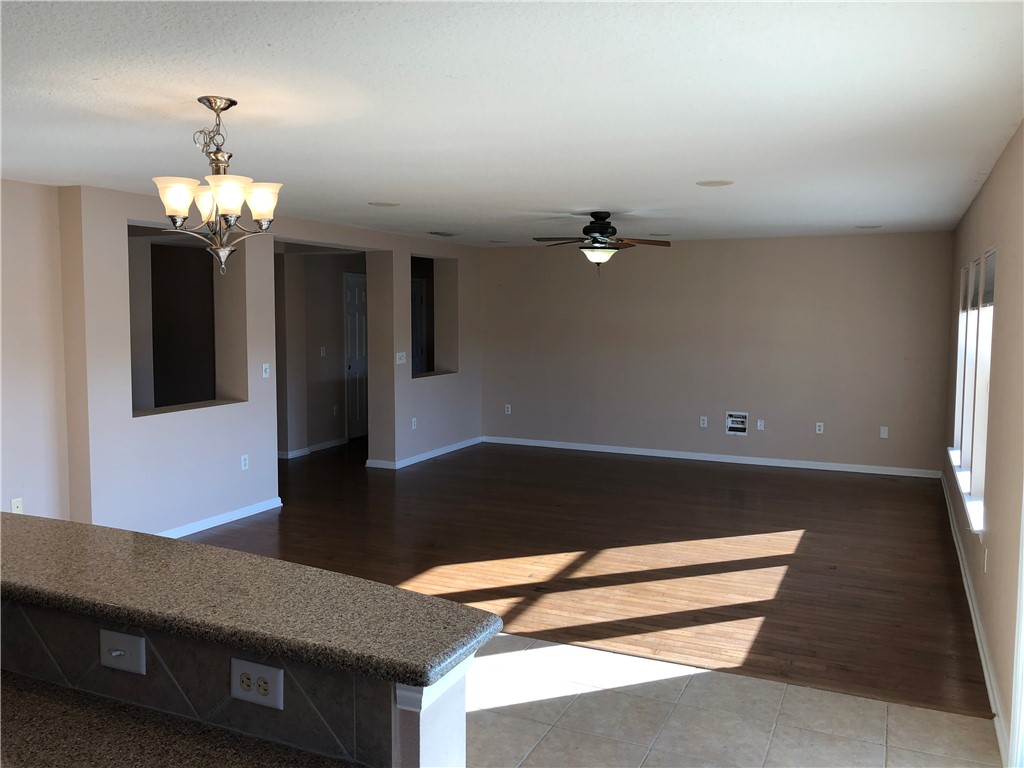 76182 Long Pond Loop Yulee, FL 32097 - Photo 13 of 35 Gallery Image 13