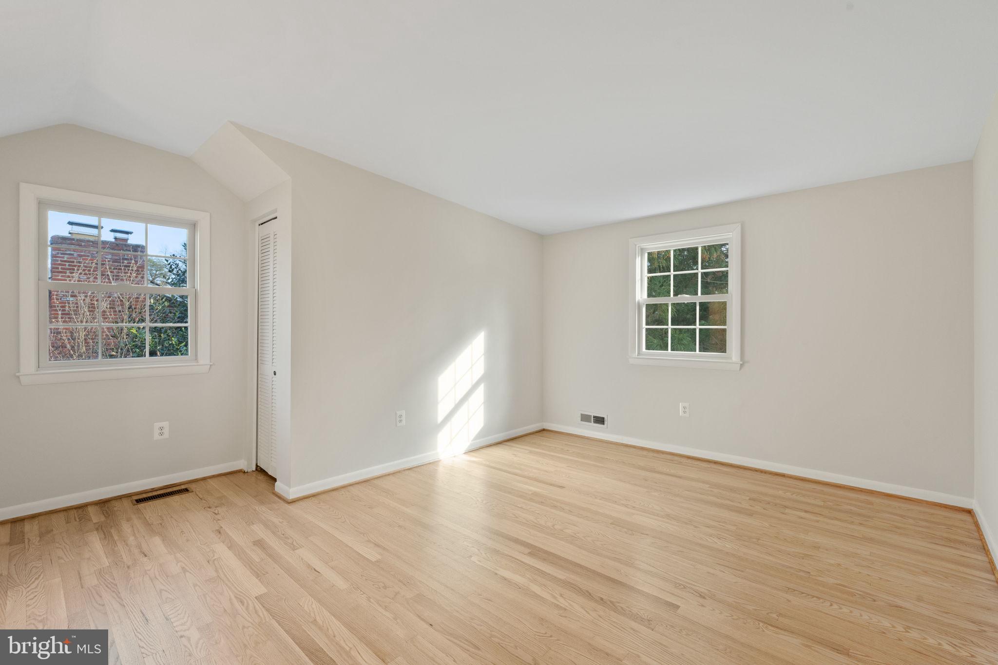 2407 Culpeper Road Alexandria, VA 22308 - Photo 35 of 57 An additional large bedroom on the opposite side.