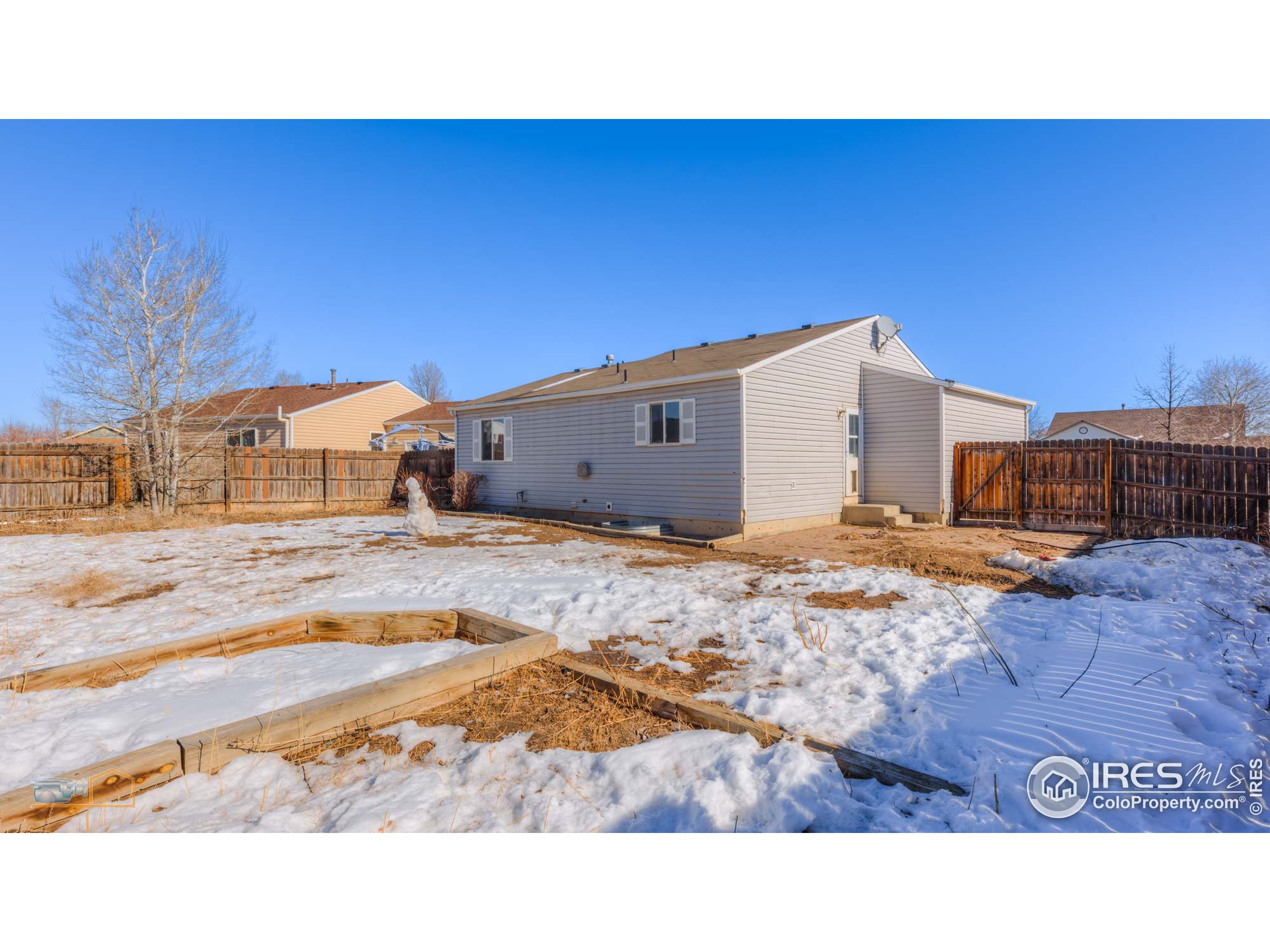 3817 Mountainview Drive Evans, CO 80620 - Photo 18 of 37