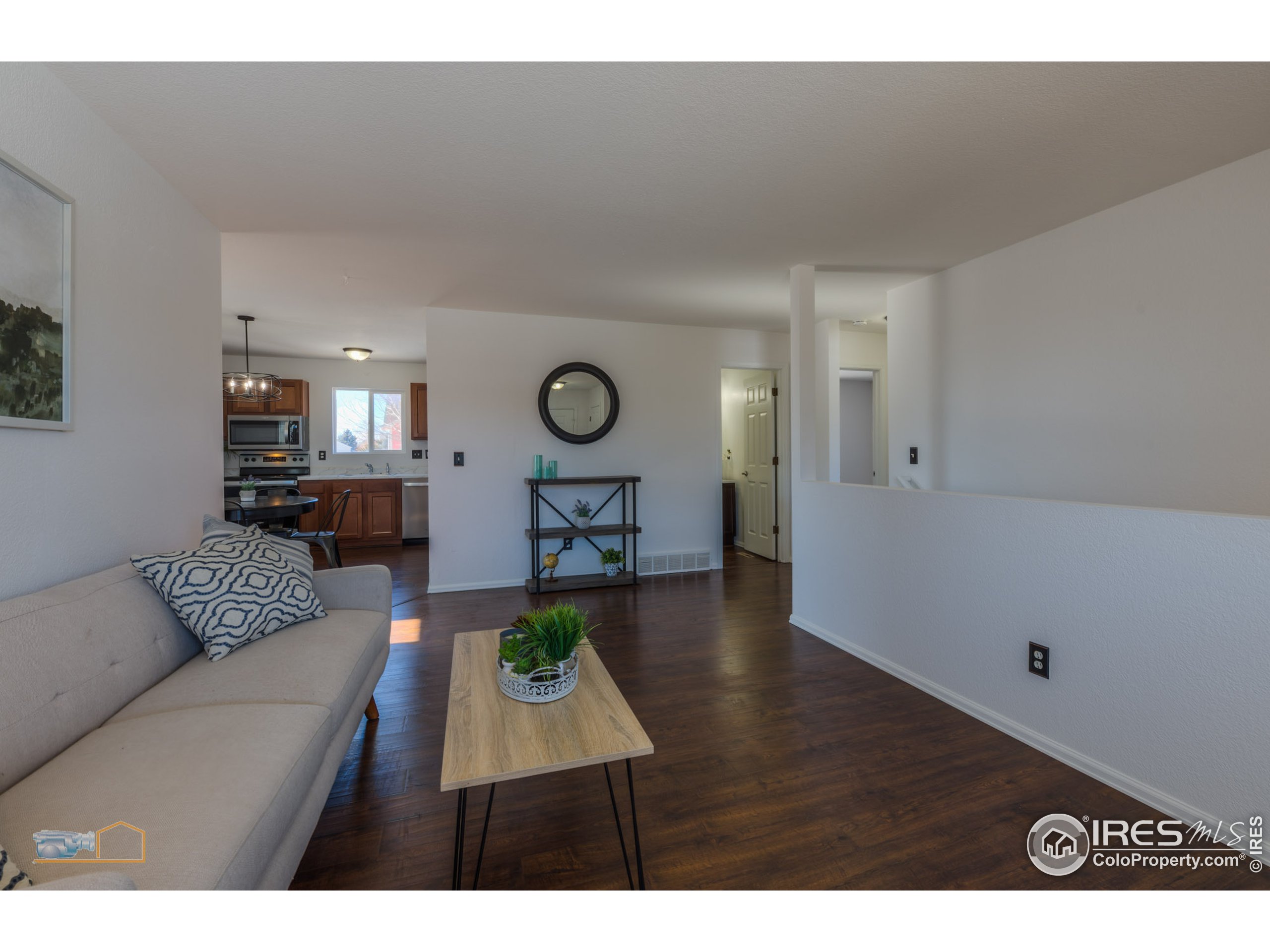 3817 Mountainview Drive Evans, CO 80620 - Photo 5 of 37