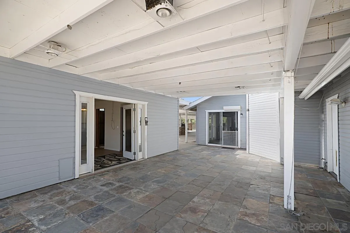 821 Steffy Road Ramona, CA 92065 - Photo 30 of 35 a view of a livingroom with an empty space