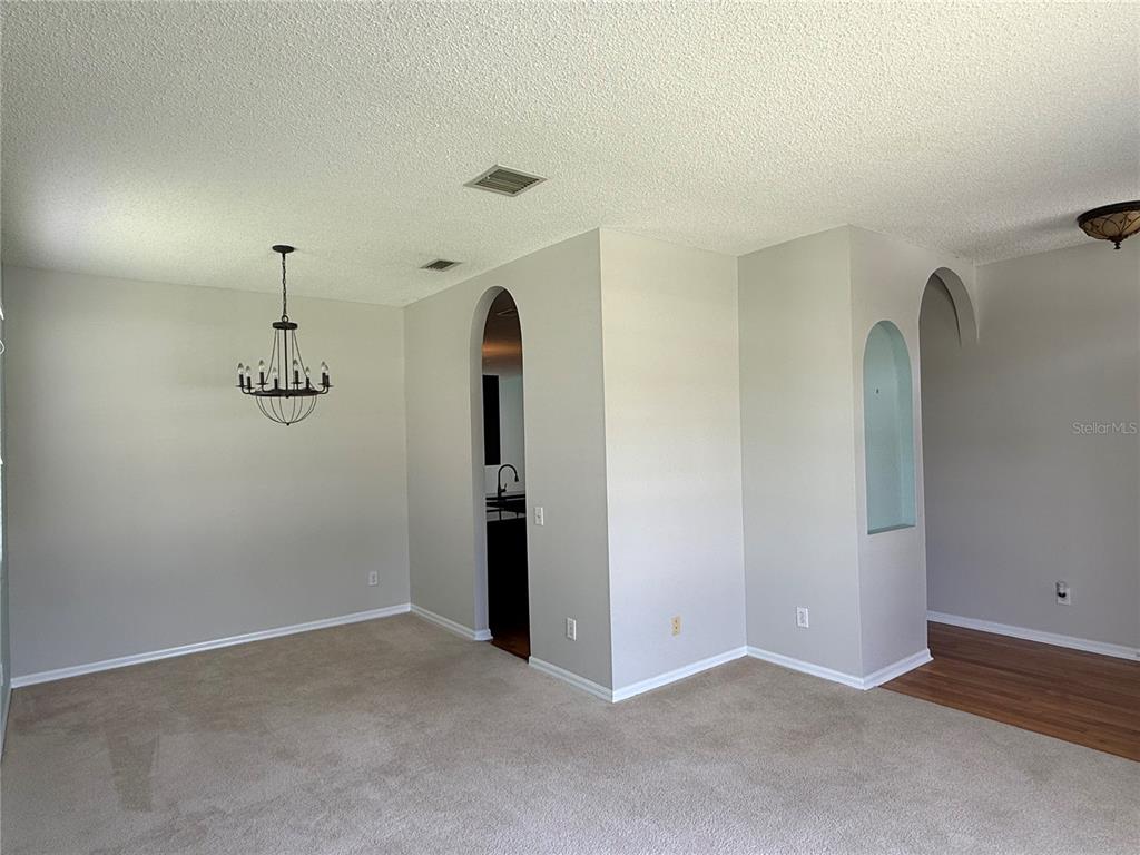 12521 Sparkleberry Road Tampa, FL 33626 - Photo 8 of 41
