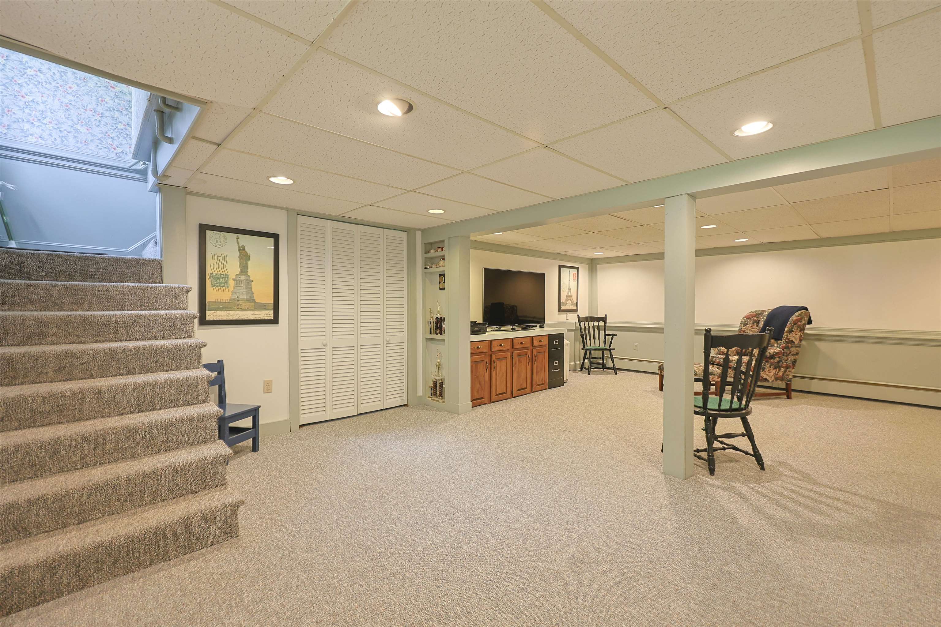 95 Kingston Road Exeter, NH 03833 - Photo 37 of 60