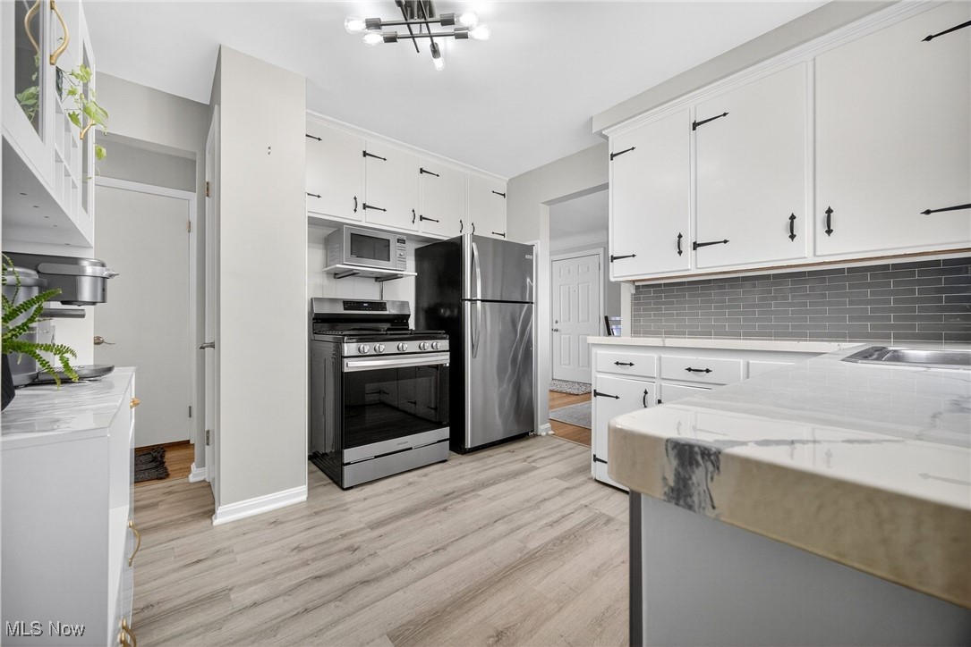 6423 Keltonshire Road Parma, OH 44129 - Photo 11 of 40 Gallery Image 11