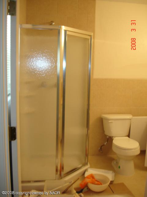 112 Racine Trail Amarillo, TX 79108 - Photo 13 of 24 Master Bathroom - 3/4 bath