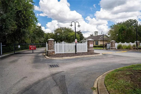 $1,700 | 930 Moonlight Cove Road, Unit 11107, Orange City, FL 32763