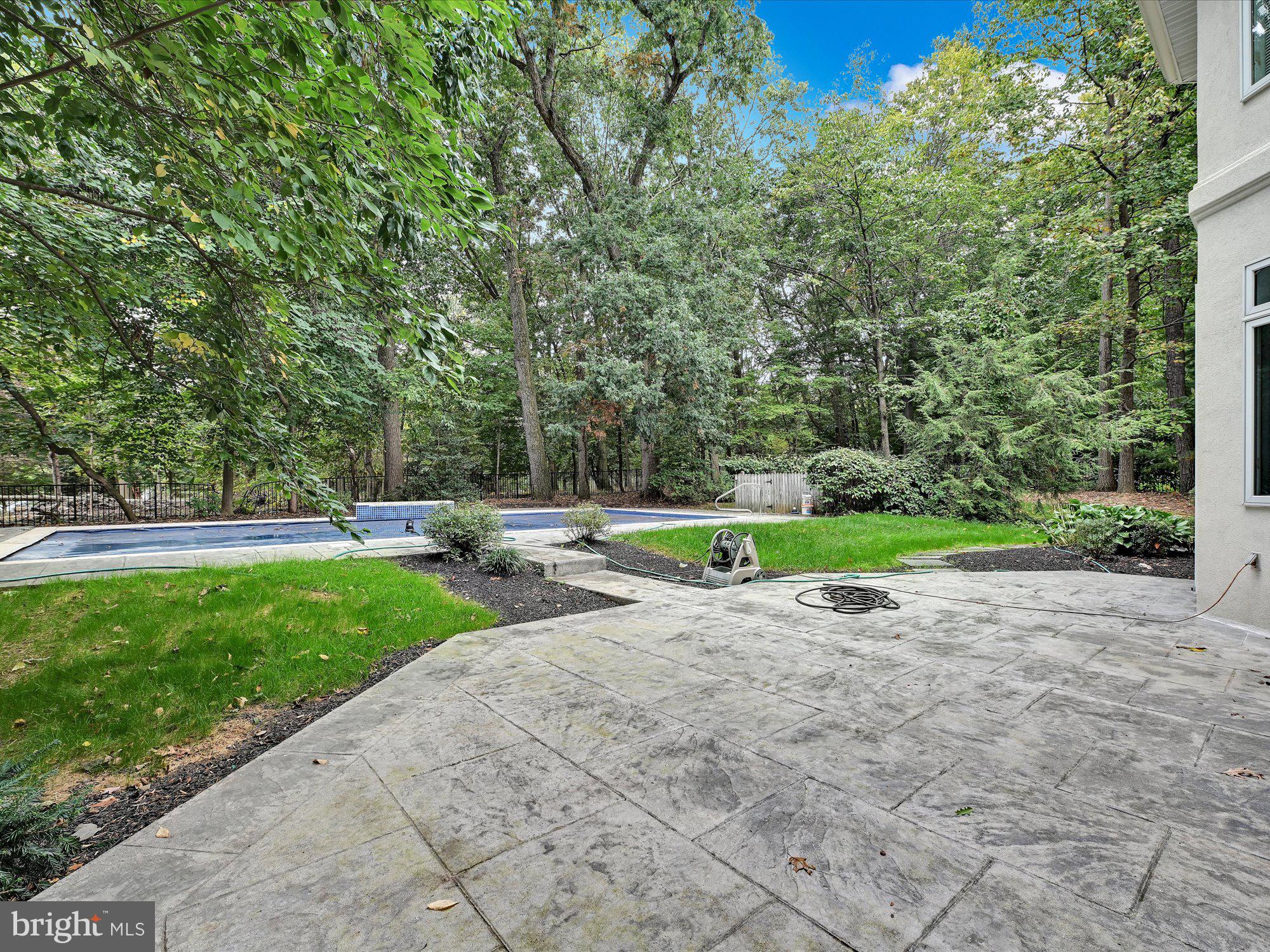 1019 Hunters Path Lancaster, PA 17601 - Photo 41 of 42 patio