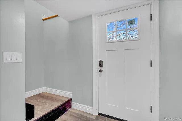 $569,999 | 39 Roosevelt Boulevard, East Patchogue, NY 11772