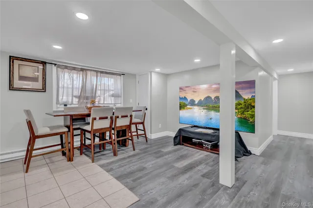 $569,999 | 39 Roosevelt Boulevard, East Patchogue, NY 11772