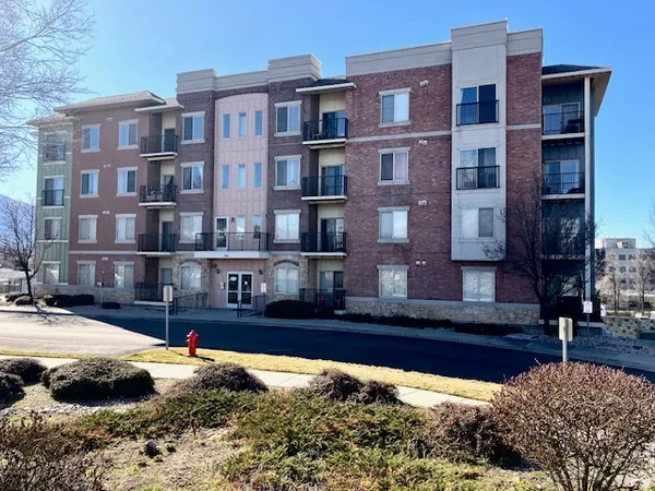 $294,000 | 194 Albion Village Way, Unit 303, Sandy, UT 84070