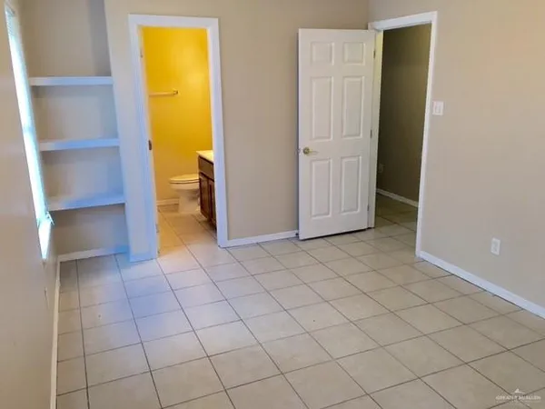 $995 | 1806 South Linden Street, Pharr, TX 78577