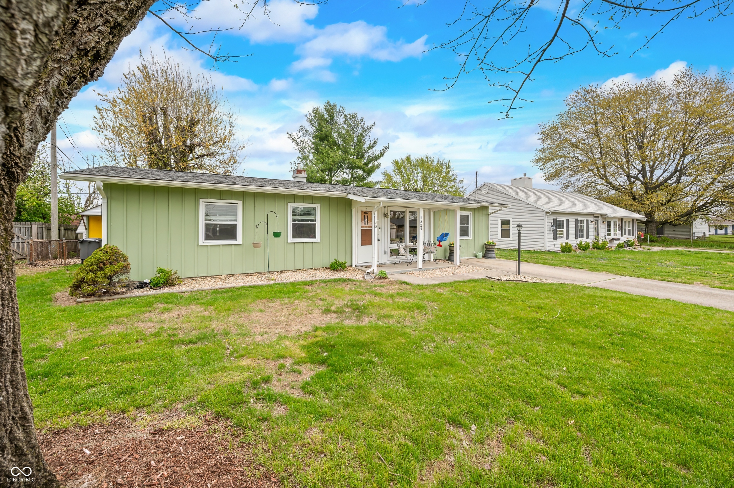 1524 Westgate Road Seymour, IN 47274 - Photo 3 of 27 Gallery Image 3