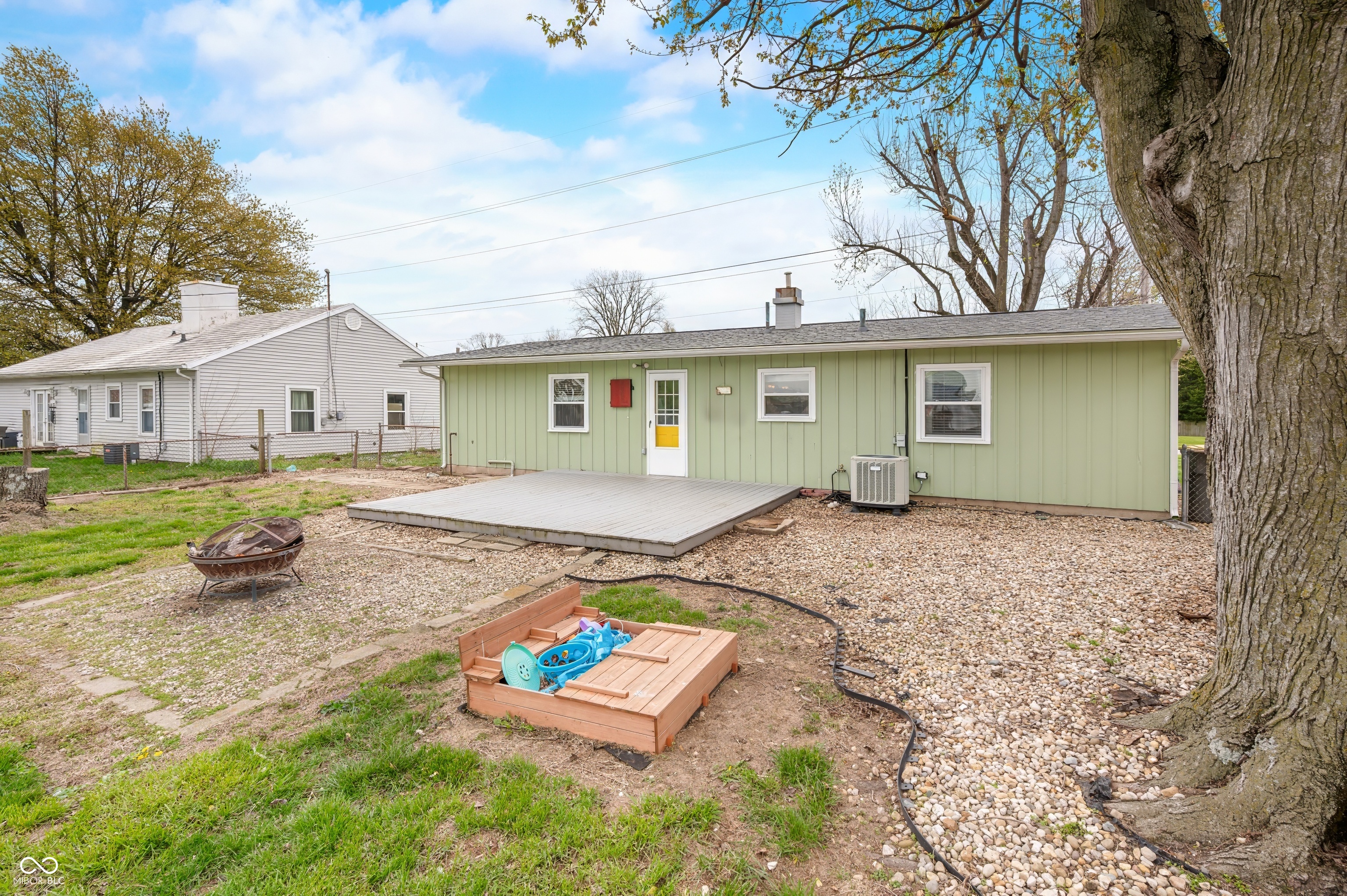 1524 Westgate Road Seymour, IN 47274 - Photo 8 of 27 Gallery Image 8