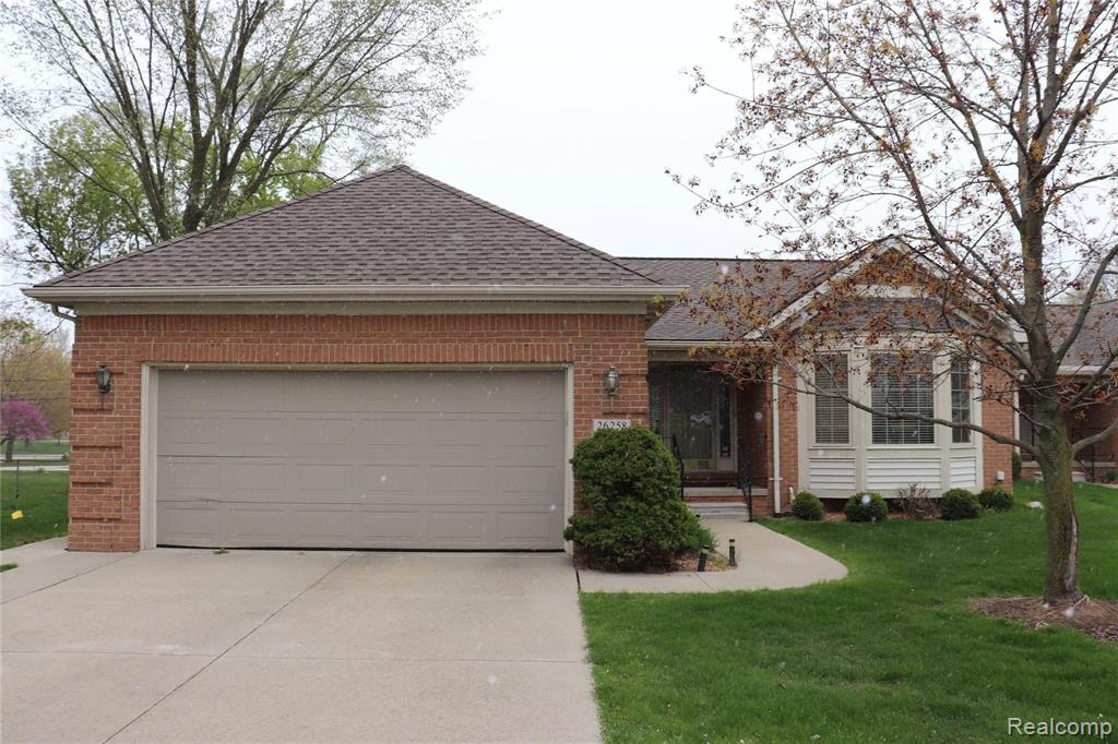 26258 Orchard Lake Road, Unit 1 Farmington Hills, MI 48334 - Photo 1 of 17