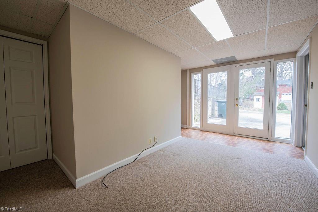 1520 Berwick Road Southwest Winston-Salem, NC 27103 - Photo 17 of 31 Gallery Image 17