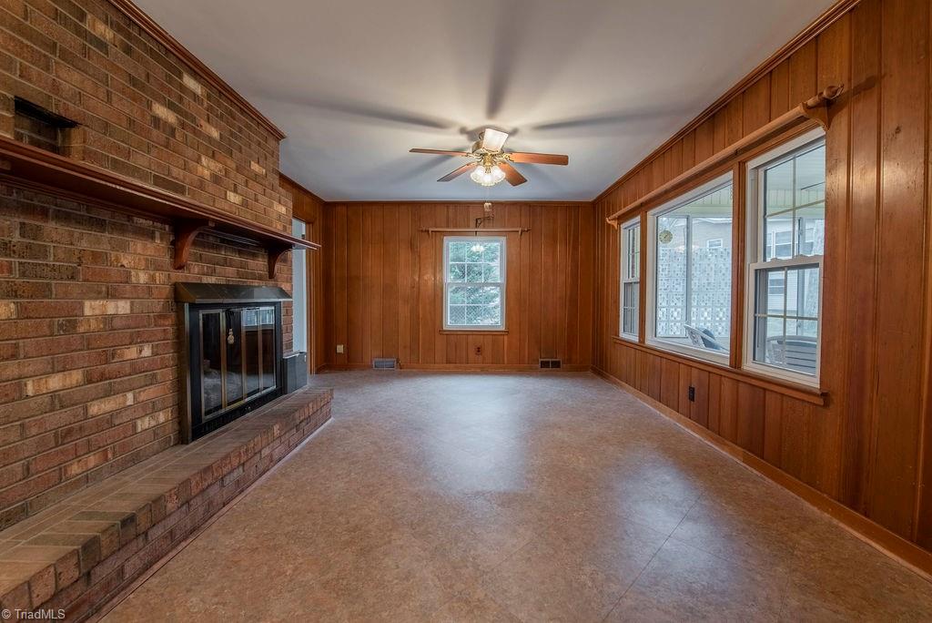 1520 Berwick Road Southwest Winston-Salem, NC 27103 - Photo 6 of 31 Gallery Image 6