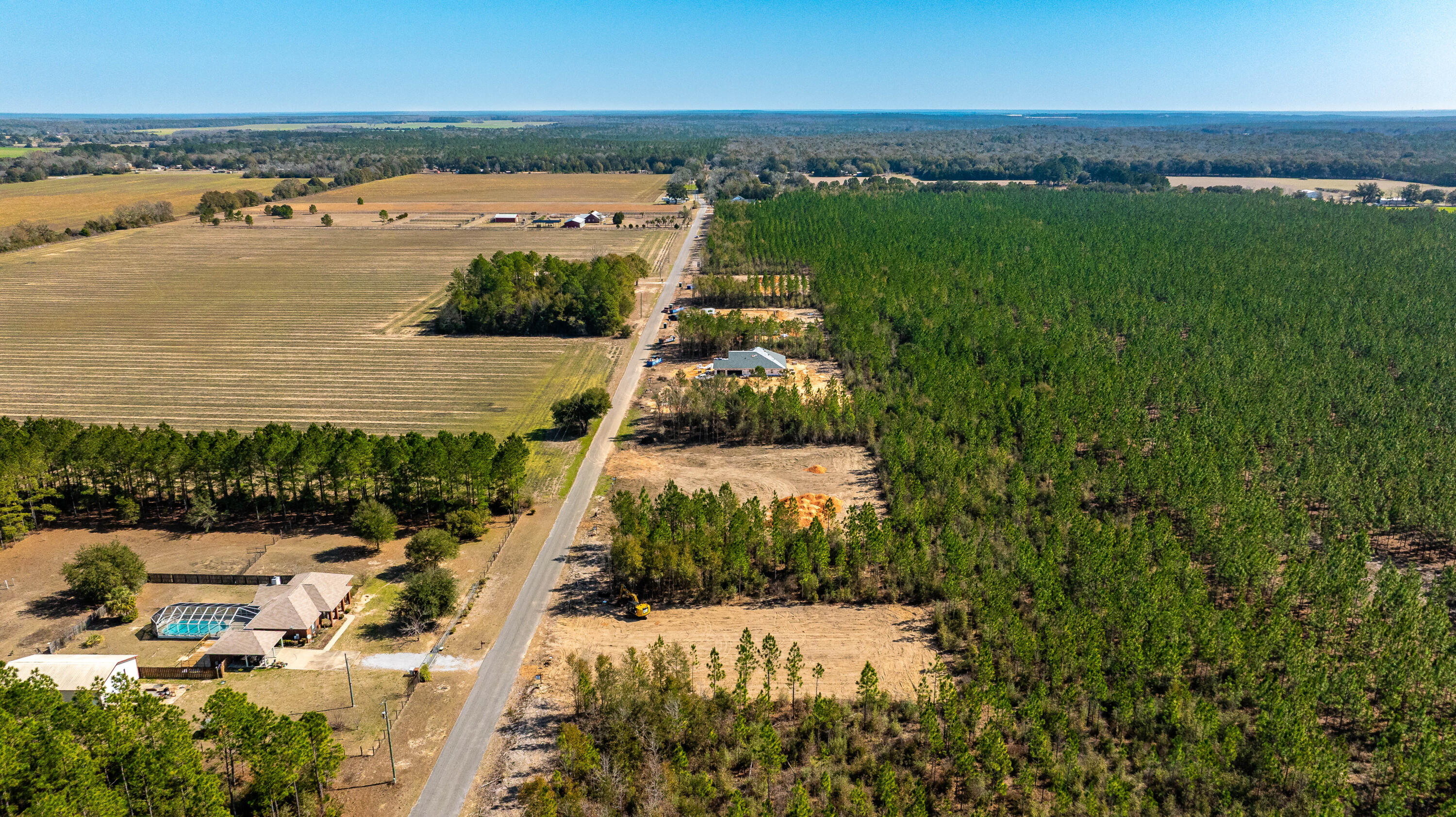 4863 Horace Lunsford Road Milton, FL 32570 - Photo 4 of 36 a view of a city