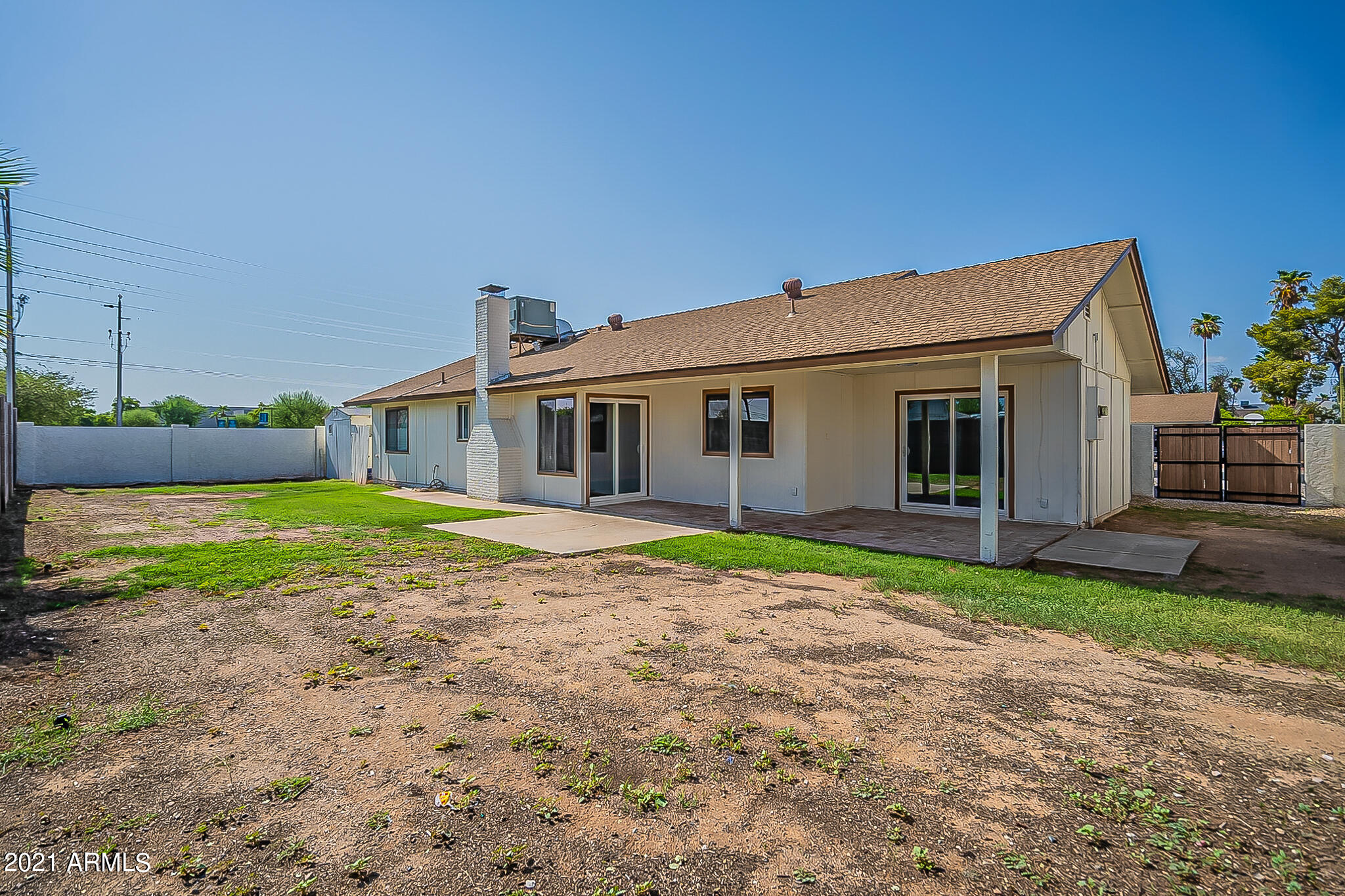 4233 West Hearn Road Phoenix, AZ 85053 - Photo 34 of 39 34-Backyard