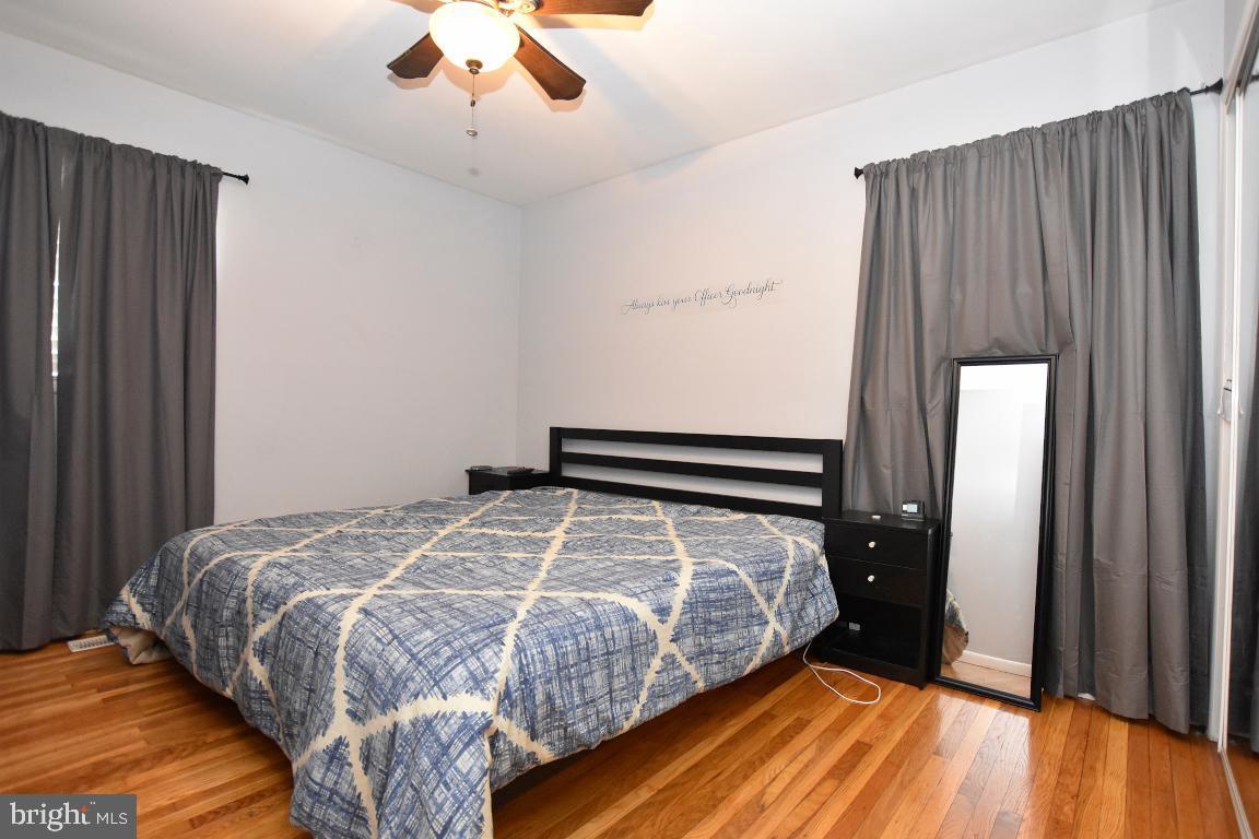 40 Linden Road Burlington, NJ 08016 - Photo 11 of 27