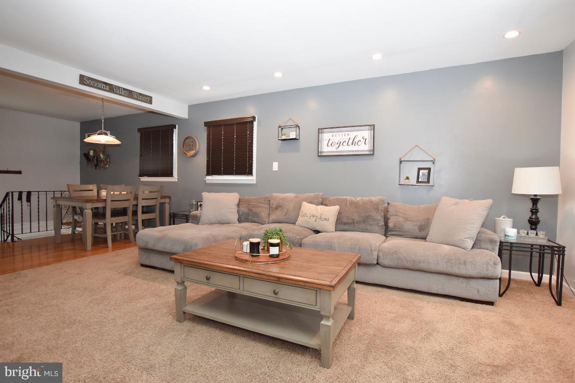 40 Linden Road Burlington, NJ 08016 - Photo 4 of 27