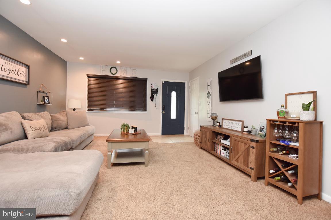 40 Linden Road Burlington, NJ 08016 - Photo 6 of 27