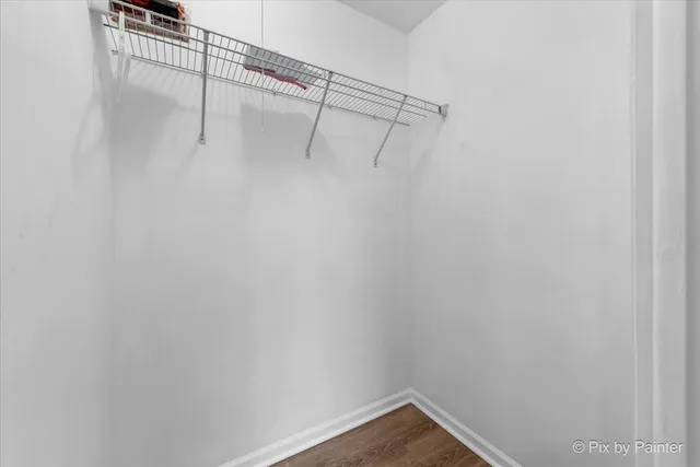 $185,000 | 5820 Oakwood Drive, Unit 1A, Lisle, IL 60532