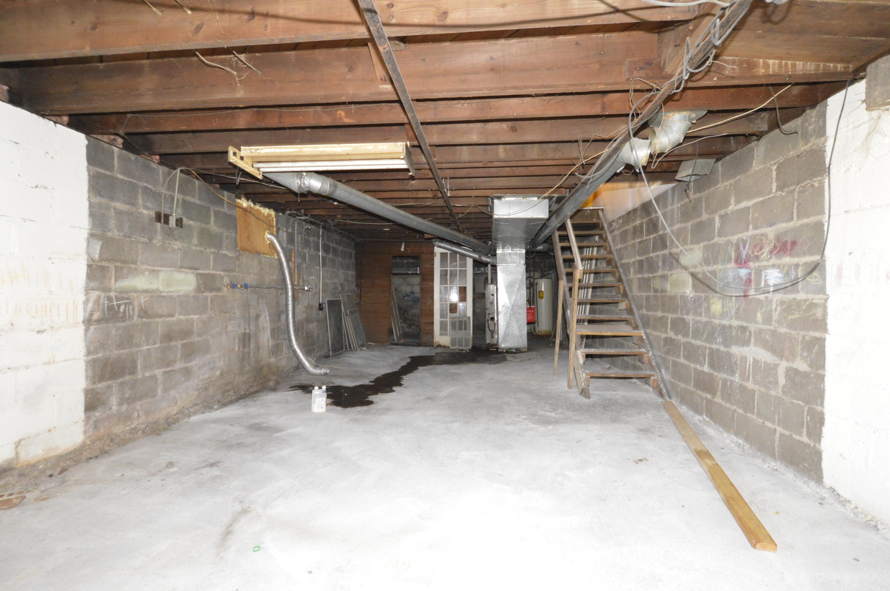 118 East Cecil Street Springfield, OH 45504 - Photo 34 of 38
