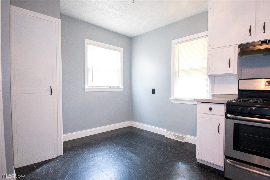 461 Massillon Road Akron, OH 44306 - Photo 10 of 35