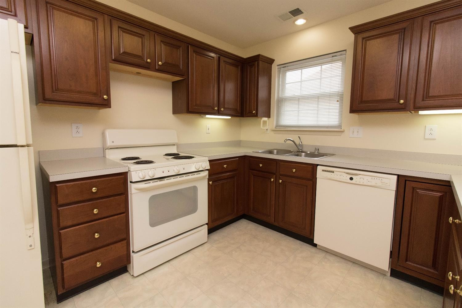 792 Laurel Hill Road Lexington, KY 40504 - Photo 12 of 27 Photo 12