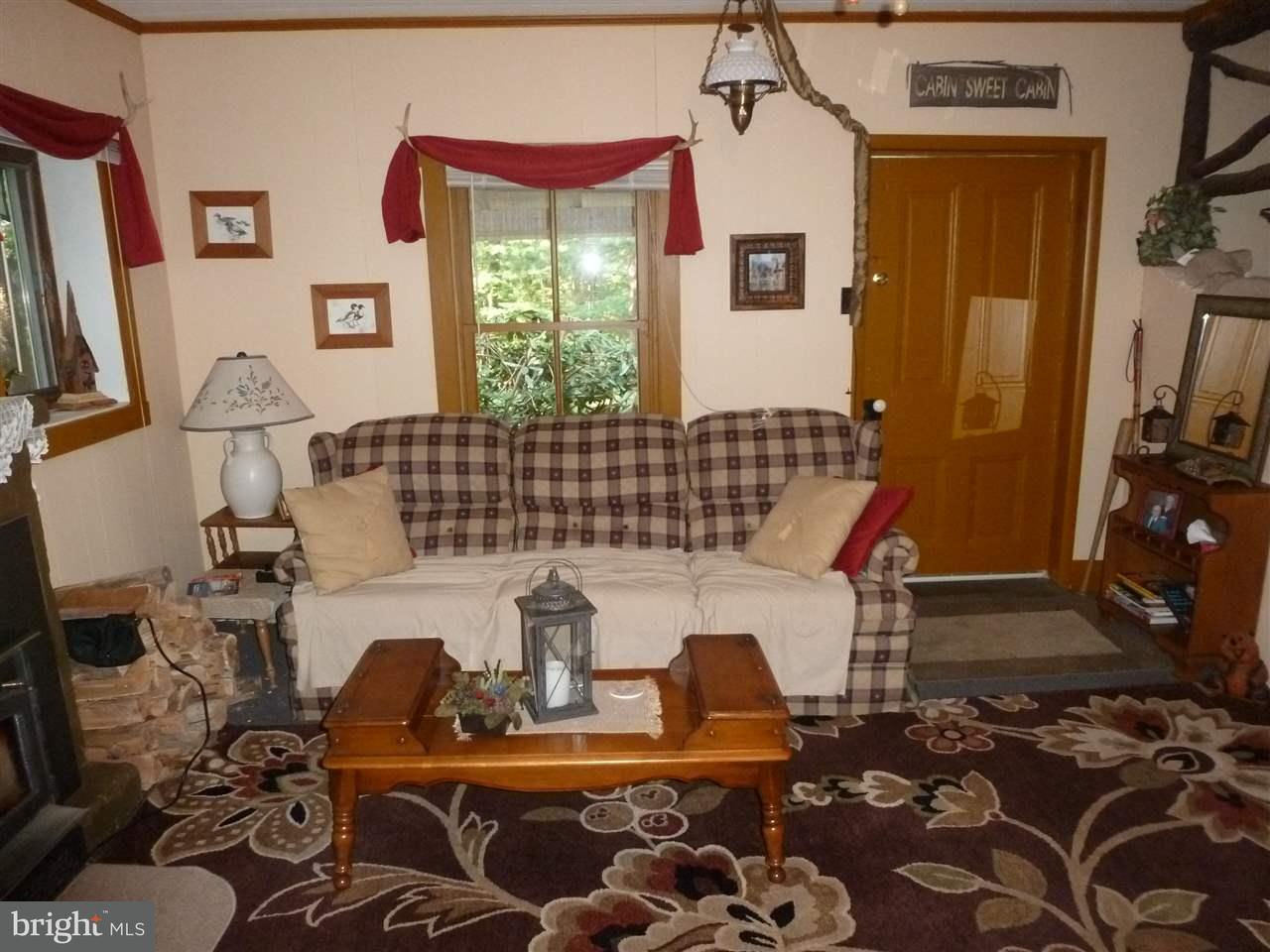 157 Cold Springs Road Carlisle, PA 17015 - Photo 7 of 18 Gallery Image 7