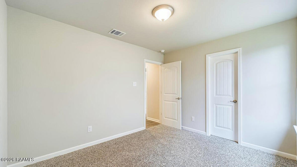 190 Colett Sunset, LA 70584 - Photo 14 of 22 X40B - White - 11