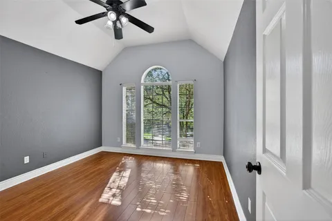 $430,000 | 4122 Casa Del Lago Drive, Missouri City, TX 77459