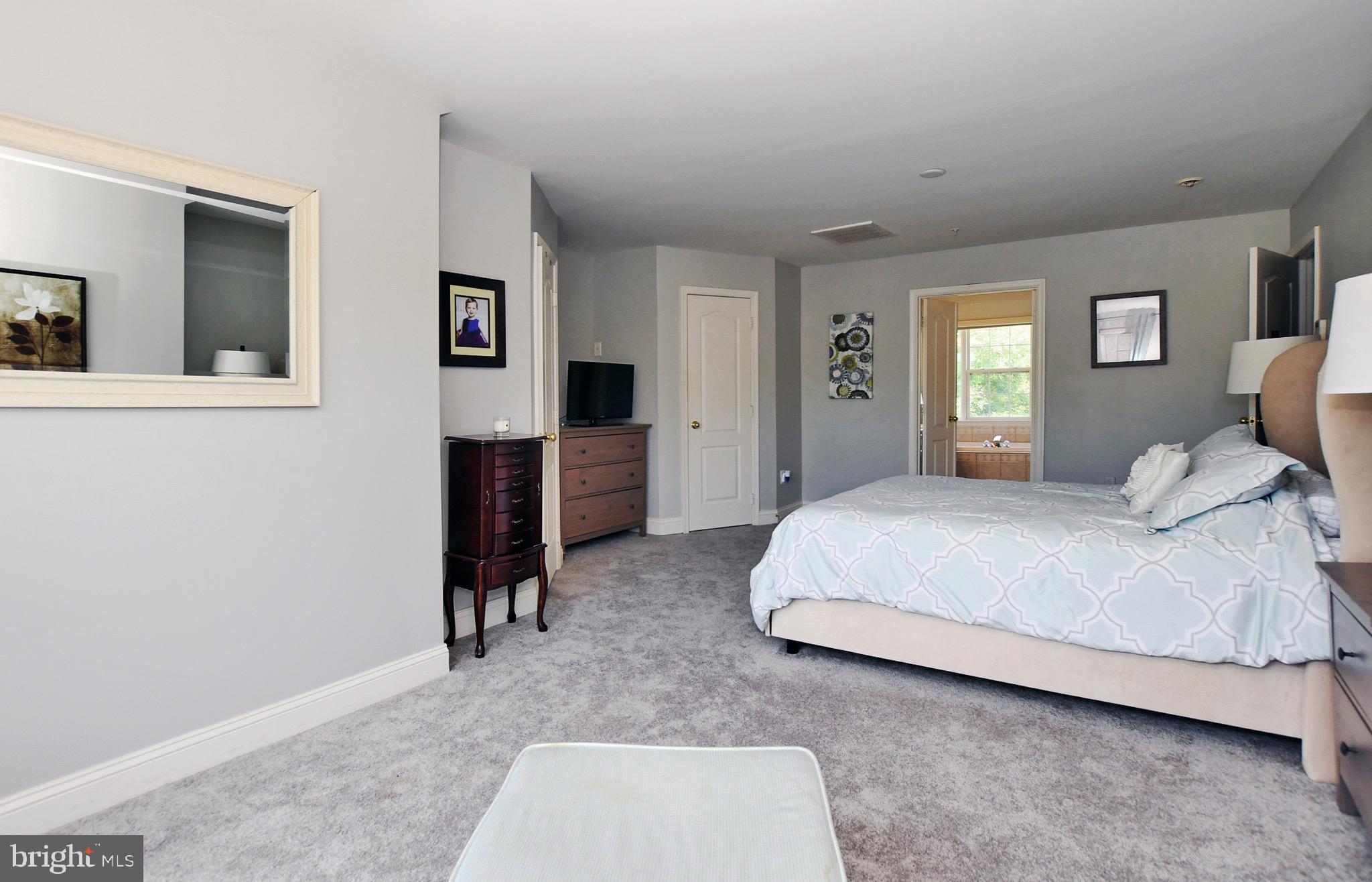 2107 Clark Place Silver Spring, MD 20910 - Photo 15 of 33 Primary Suite w/ two closets & spa bath