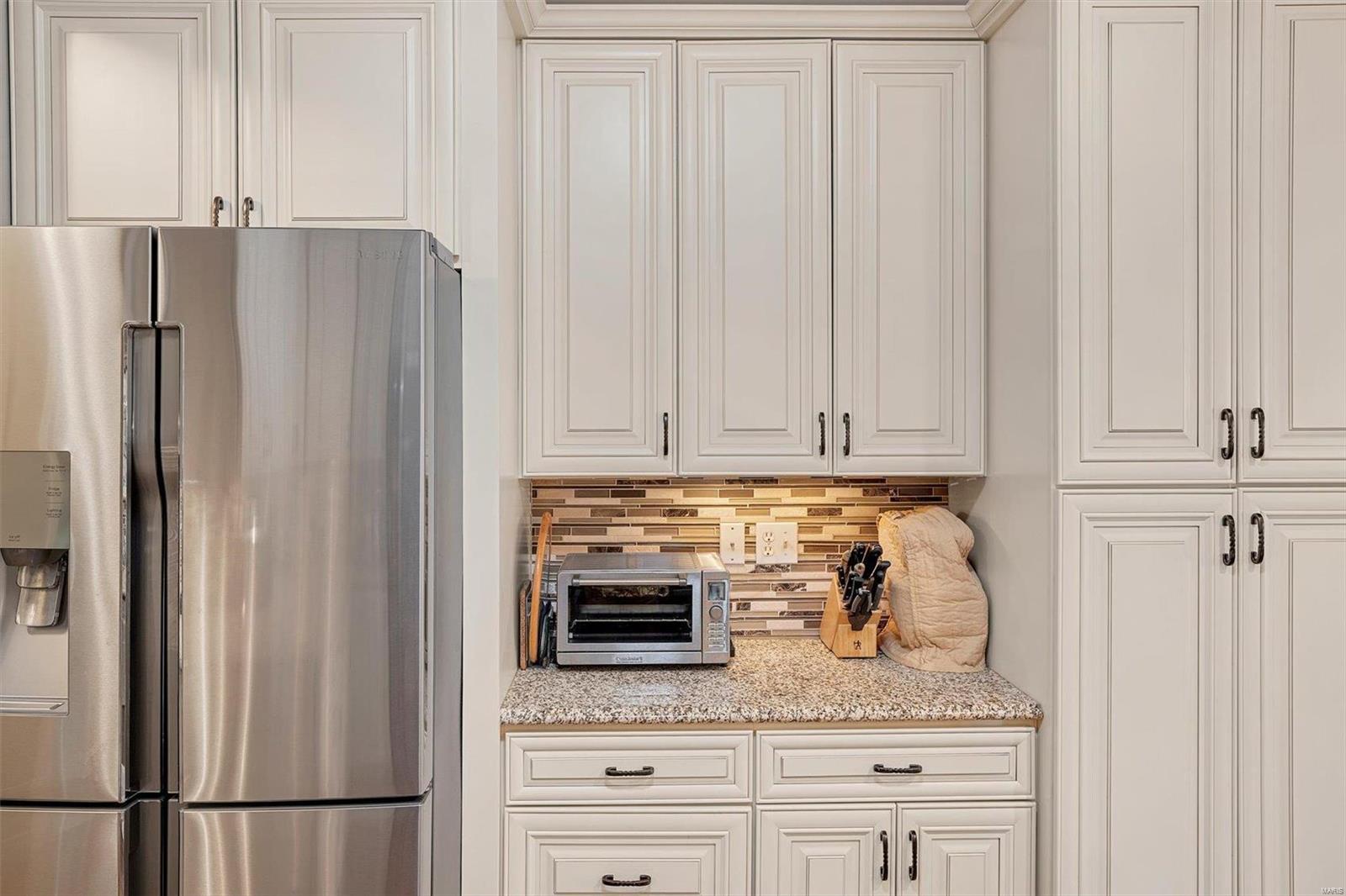 11299 Manchester Road, Unit 2 St. Louis, MO 63122 - Photo 11 of 22 Gallery Image 11