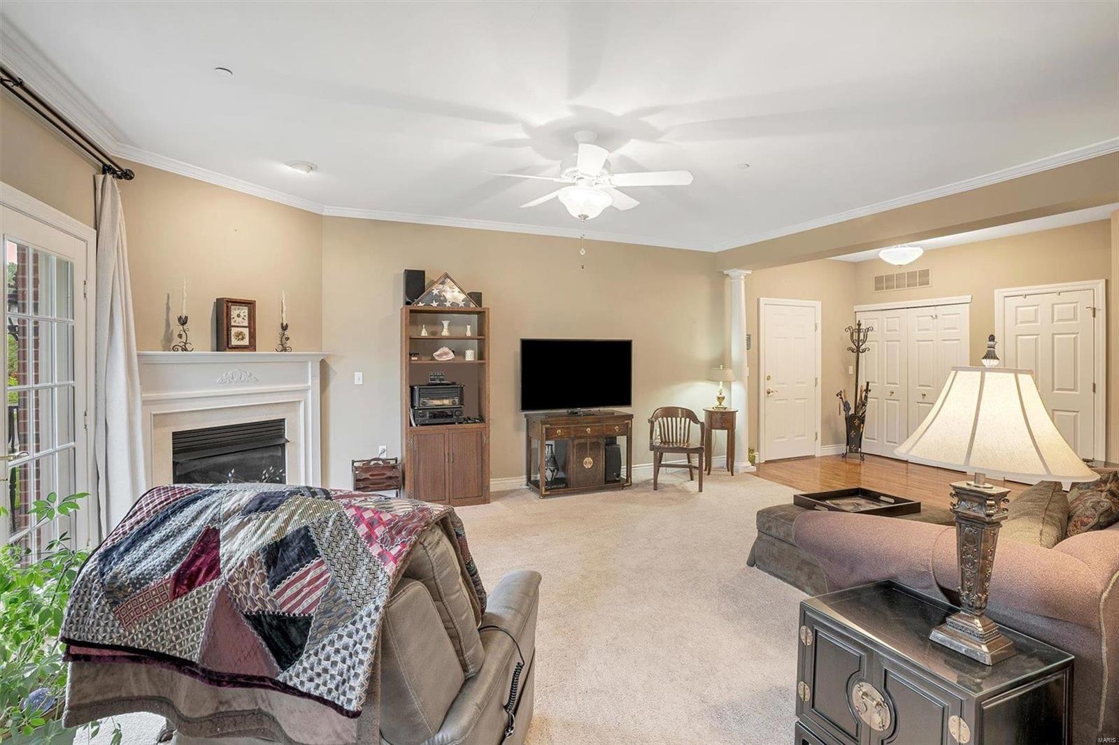 11299 Manchester Road, Unit 2 St. Louis, MO 63122 - Photo 4 of 22 Gallery Image 4