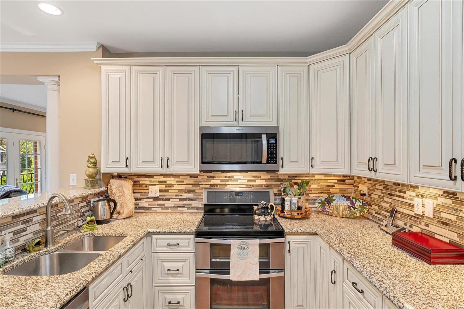11299 Manchester Road, Unit 2 St. Louis, MO 63122 - Photo 9 of 22 Gallery Image 9