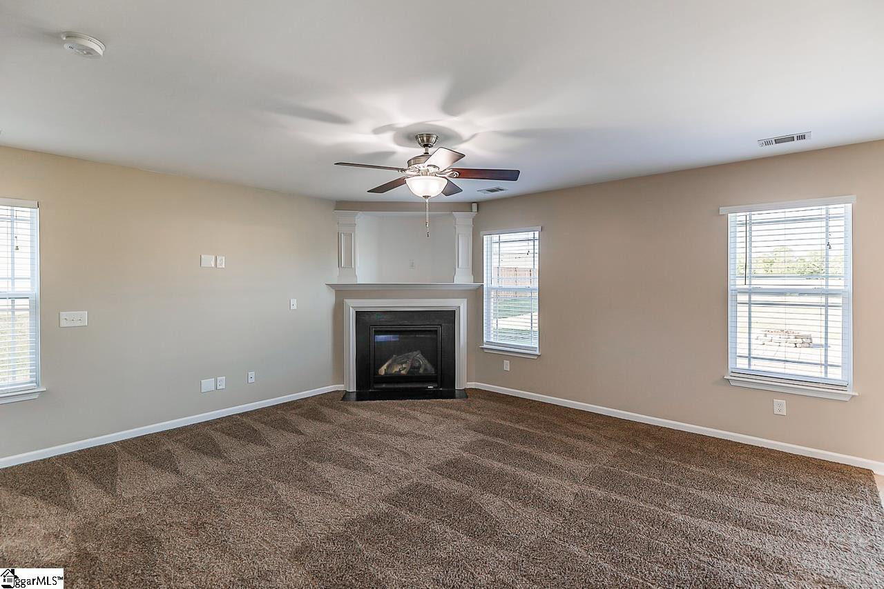 10 Remus Way Simpsonville, SC 29681 - Photo 8 of 32 Gallery Image 8