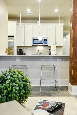 $599,000 | 614 Baronne Street, Unit 102, New Orleans, LA 70113