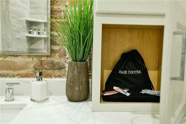 $599,000 | 614 Baronne Street, Unit 102, New Orleans, LA 70113