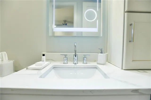 $599,000 | 614 Baronne Street, Unit 102, New Orleans, LA 70113