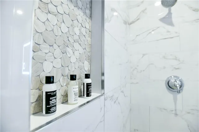 $599,000 | 614 Baronne Street, Unit 102, New Orleans, LA 70113